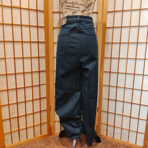 Avenue Denim Butter Denim Straight Leg Jeans, Size 26 Petite, New With Tags - Picture 2 of 9